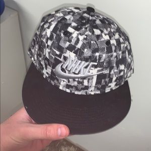 Nike Flat Top Hat Snap Back